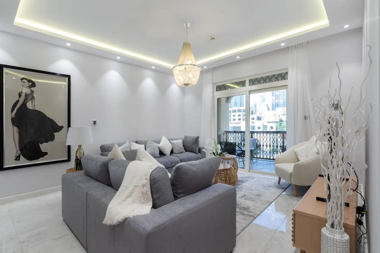 Eden'S Dubai - Burj Khalifa Community Daire 0*,